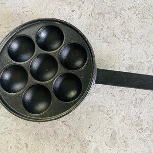 Aebleskiver Pan Danish Pancake Cast Iron Pan 8 inch